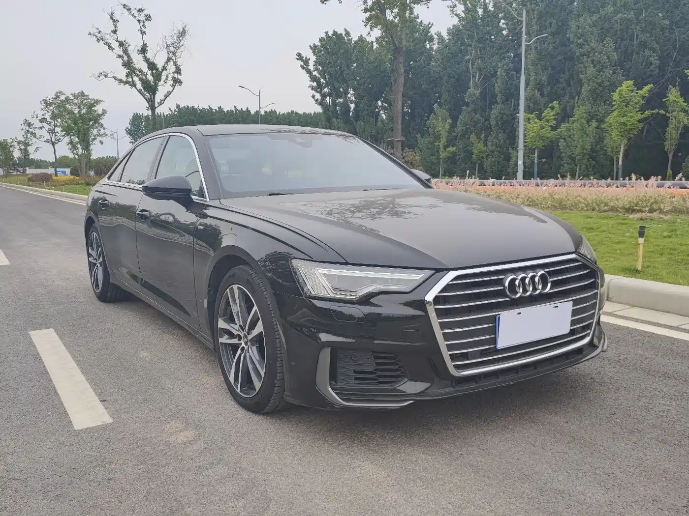 Audi A6L 2022 40 TFSI Luxury Dynamic фото 3