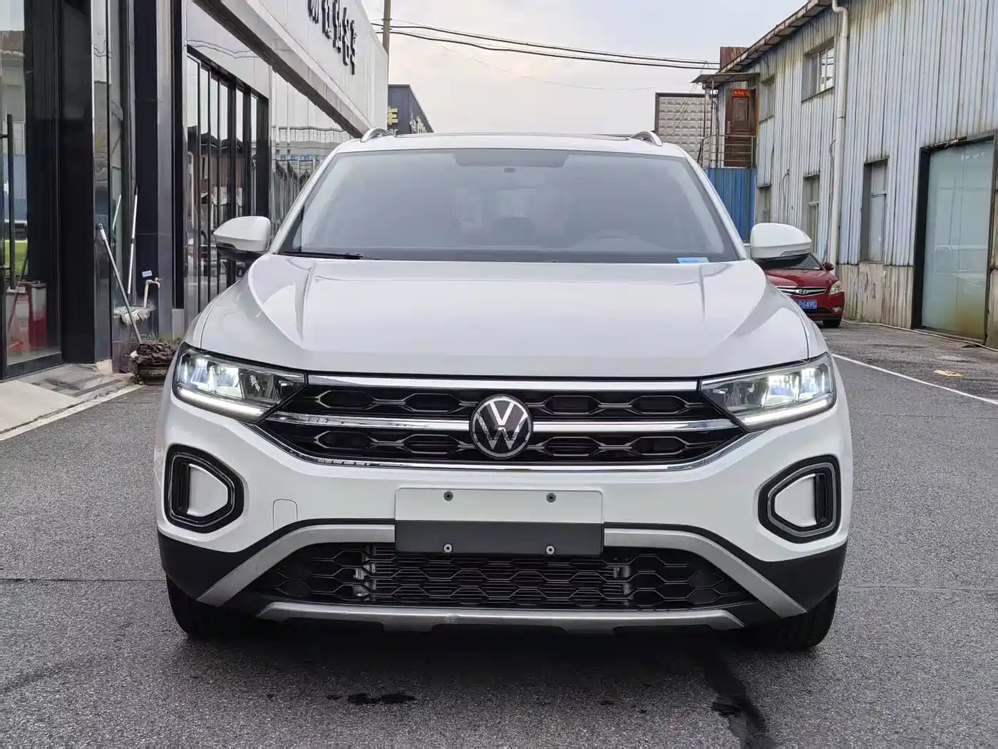 Volkswagen T-ROC 2023 280TSI DSG 2WD Time Edition фото 2