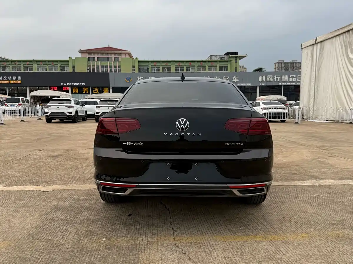 Volkswagen Magotan 2026 2026 Model 30 Million Special Selection 380TSI DSG Luxury
