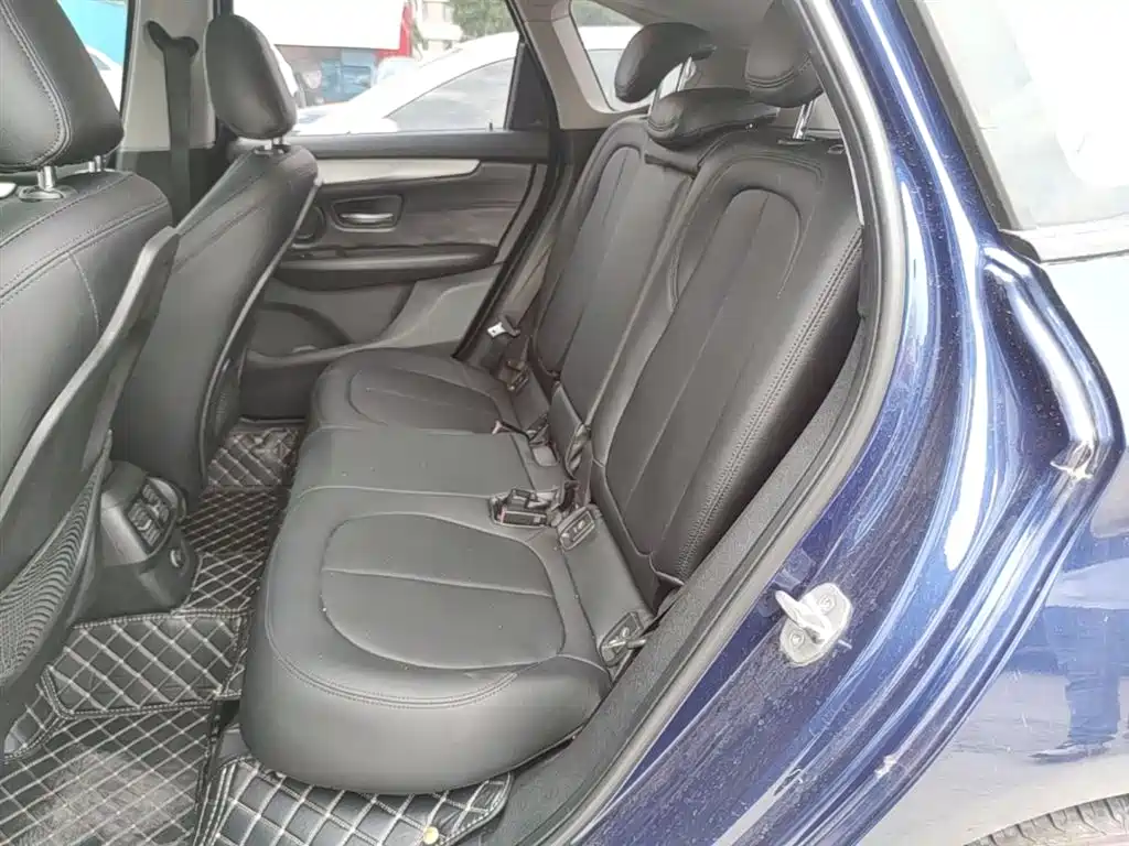 BMW 2 Series Tourer (Import) 2015 218i Leading Type фото 17