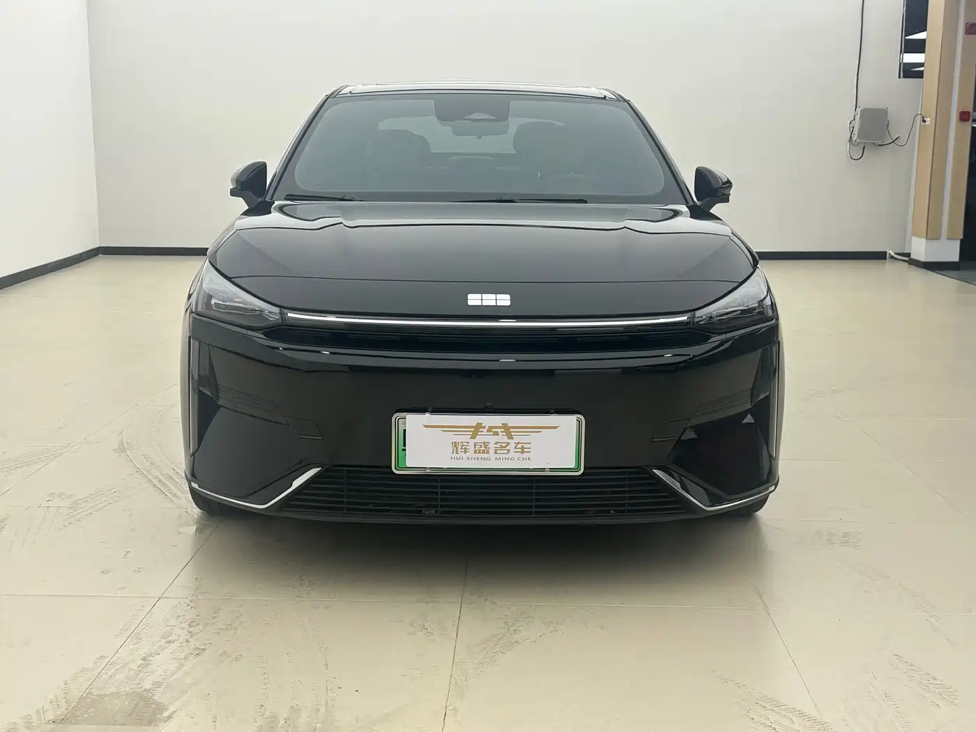 Geely Galaxy Galaxy L6 2024 125km PLUS Soaring Dragon Edition фото 2