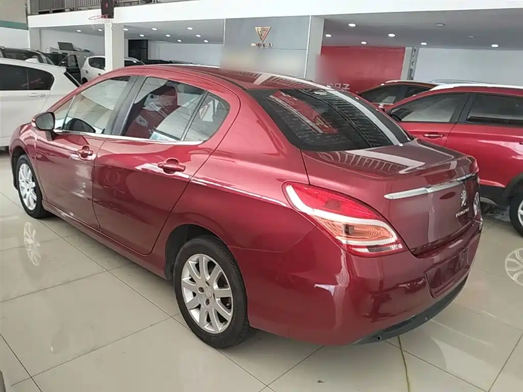 Peugeot 308 2014 Model Joy Edition Classic 1.6L Automatic Trend Style фото 5