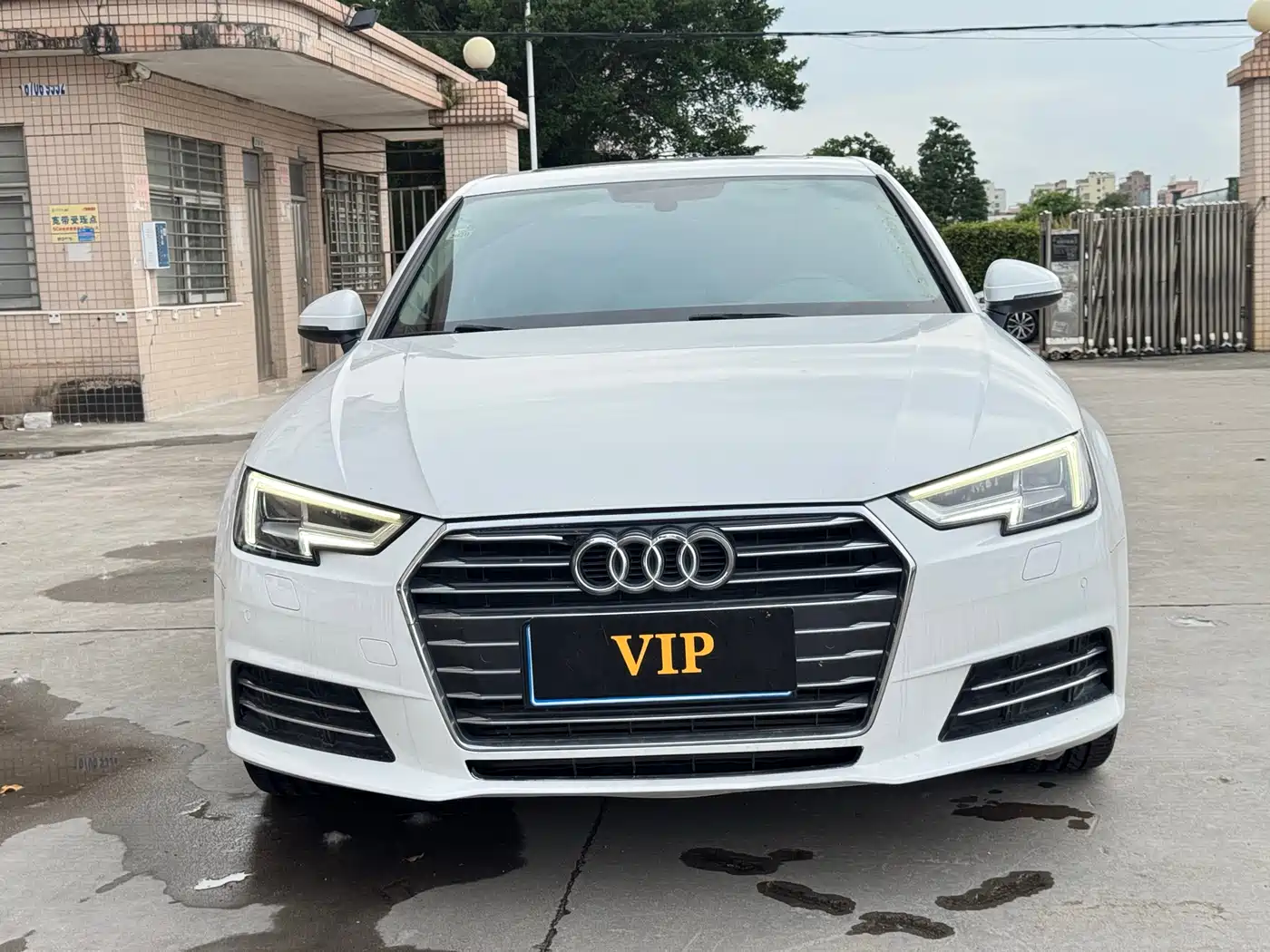 Audi A4L 2017 40 TFSI Style Edition фото 2