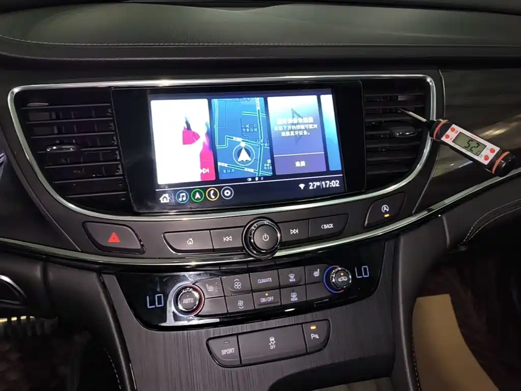 Buick LaCrosse 2022 652T Luxury фото 13