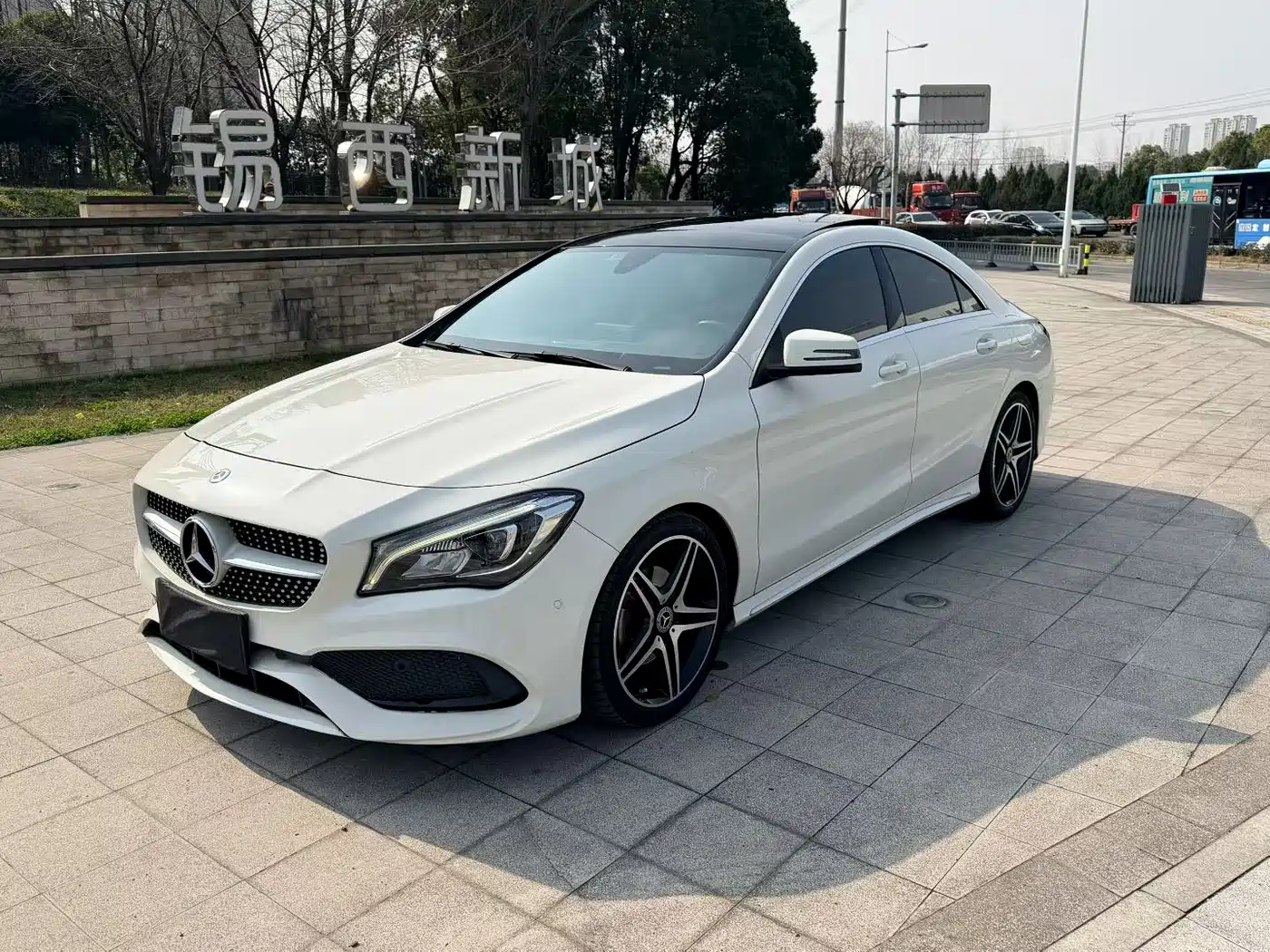 Mercedes-Benz CLA (Import) 2017 Facelift CLA 200 Style