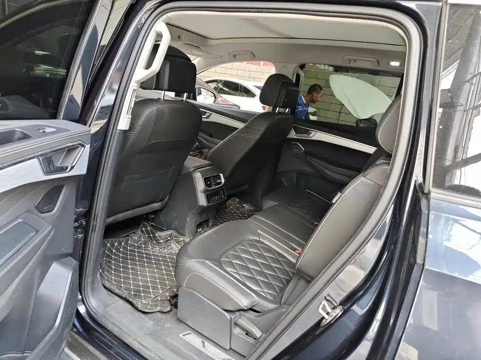 Фото 9 - Volkswagen Talagon