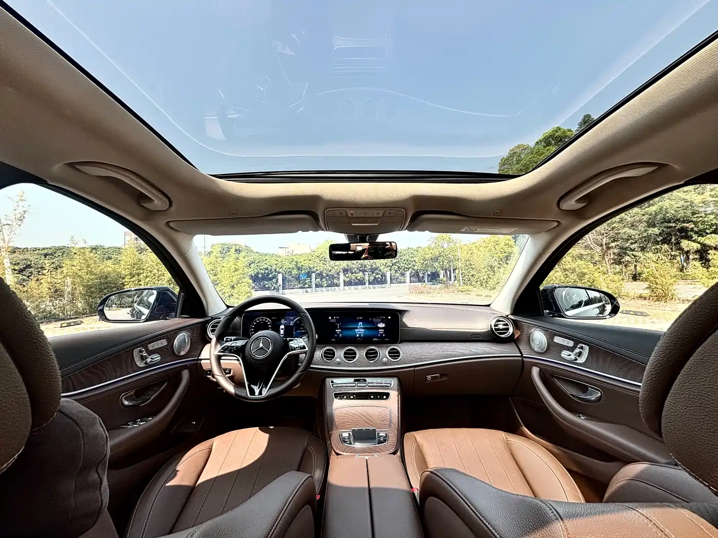 Mercedes-Benz E-Class 2023 E 300 L Luxury фото 22