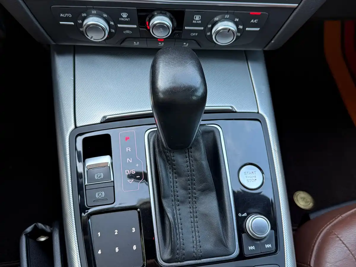 Audi A6L 2017 30 FSI Technology фото 12