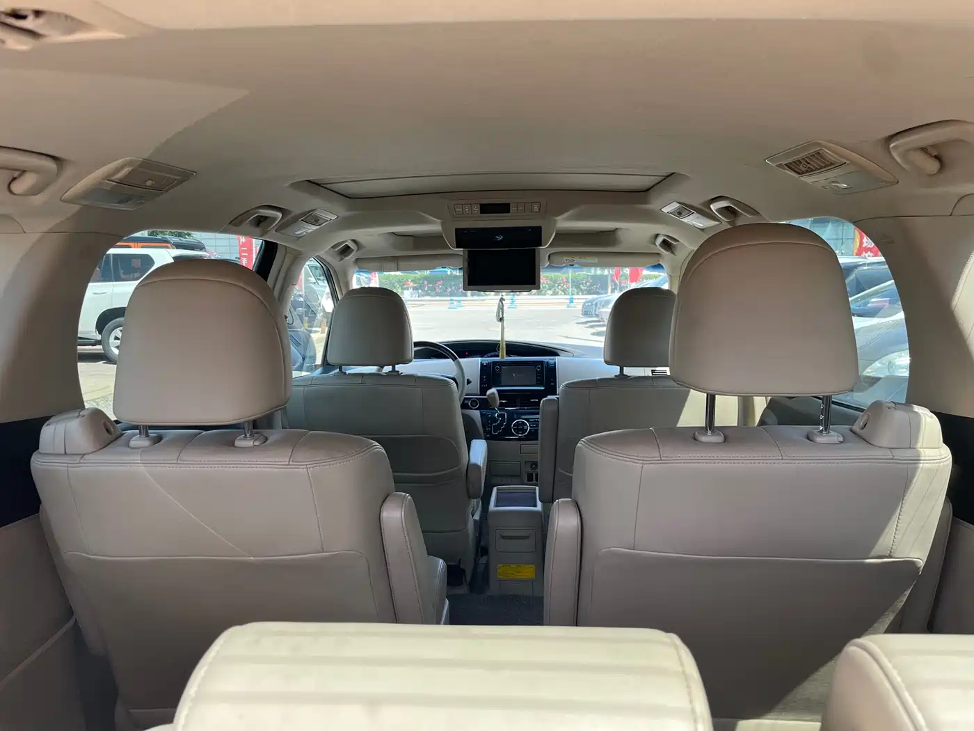 Toyota Previa 2012 2.4L 7-Seater Luxury Edition фото 15
