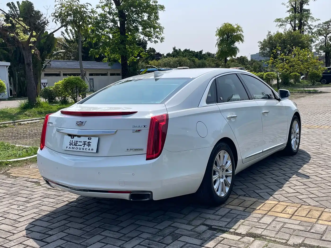Cadillac XTS 2017 28T Technology фото 5