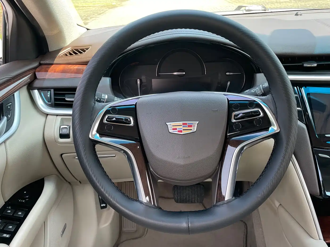 Cadillac XTS 2017 28T Technology фото 21