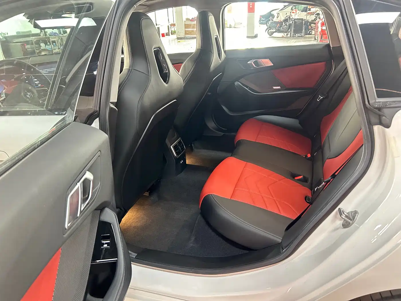 BMW 2 Series 2025 225L M Sport Moonlight Package фото 4