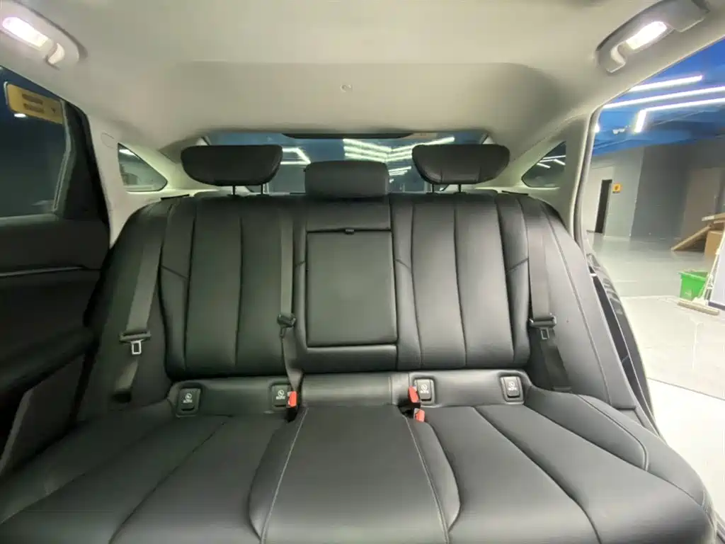 Buick LaCrosse 2023 28T Premium Edition фото 30
