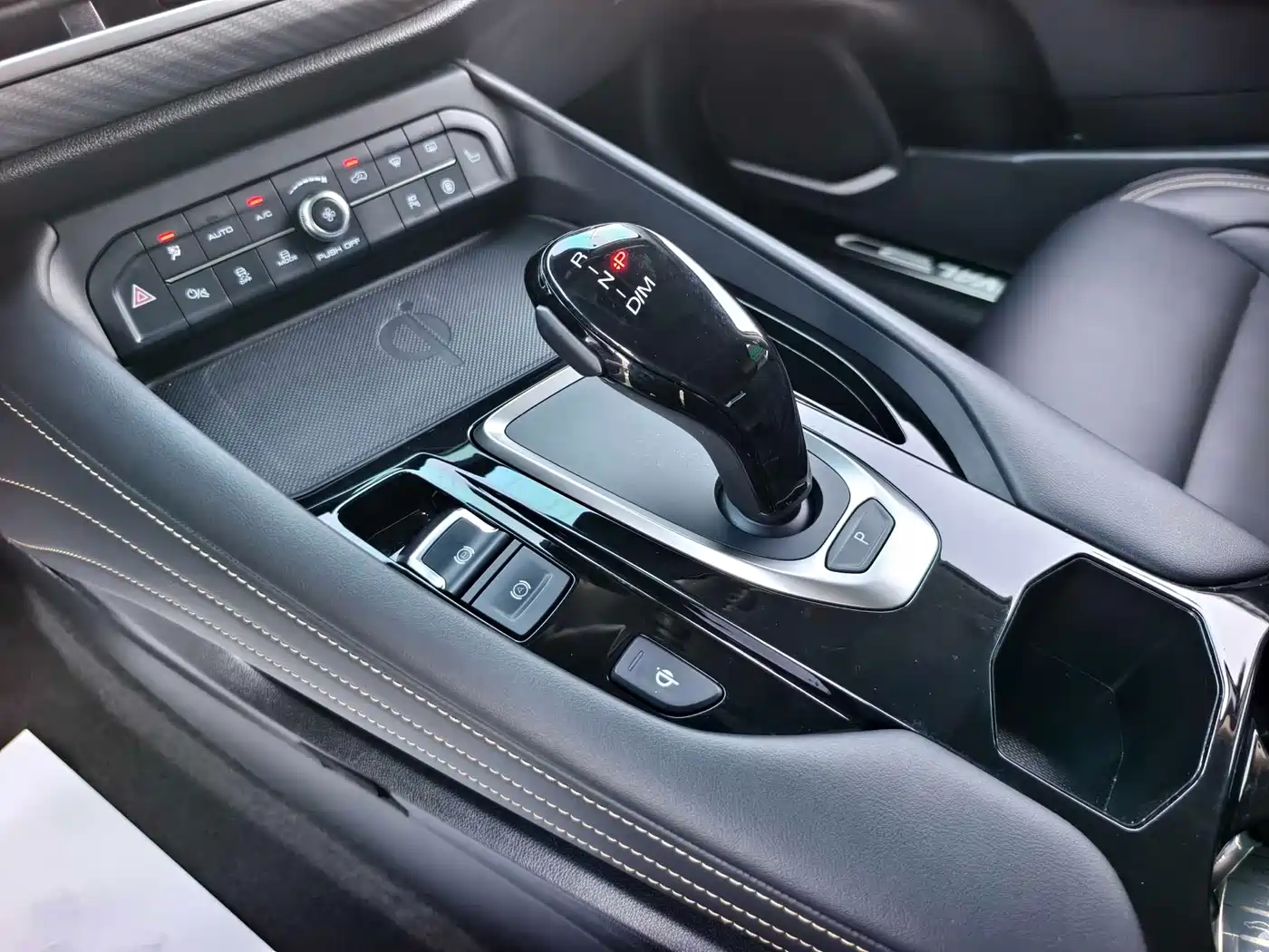 Haval F7x 2021 1.5T 2WD Ultimate Smart Trend Edition фото 9