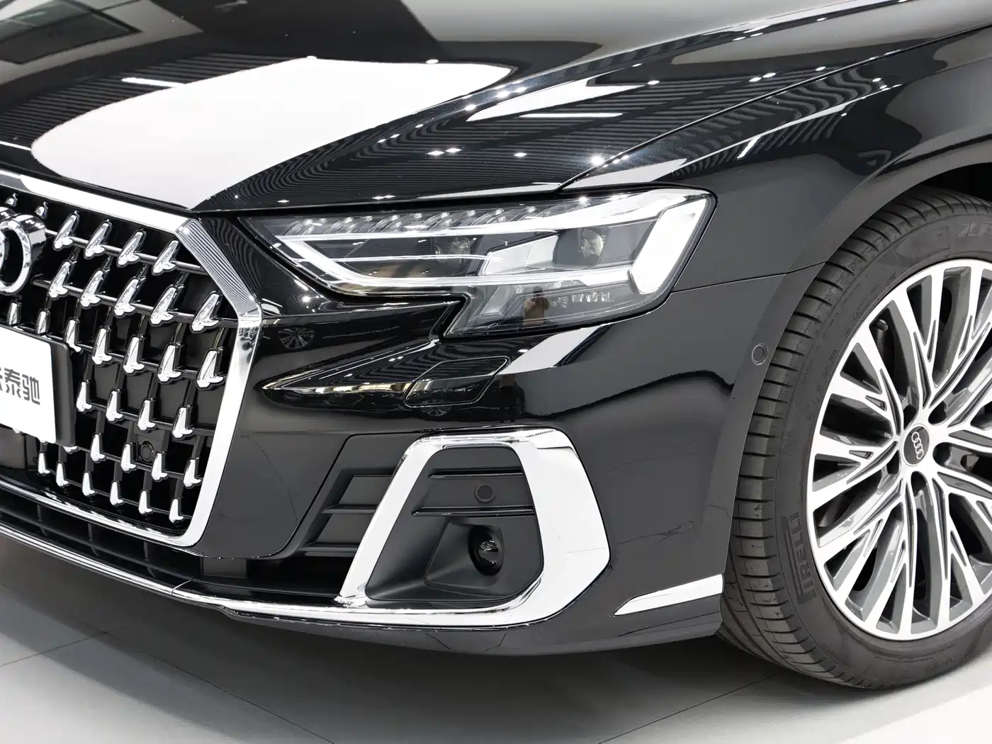 Audi A8 2024 Model A8L 50 TFSI quattro Premium Selection фото 8