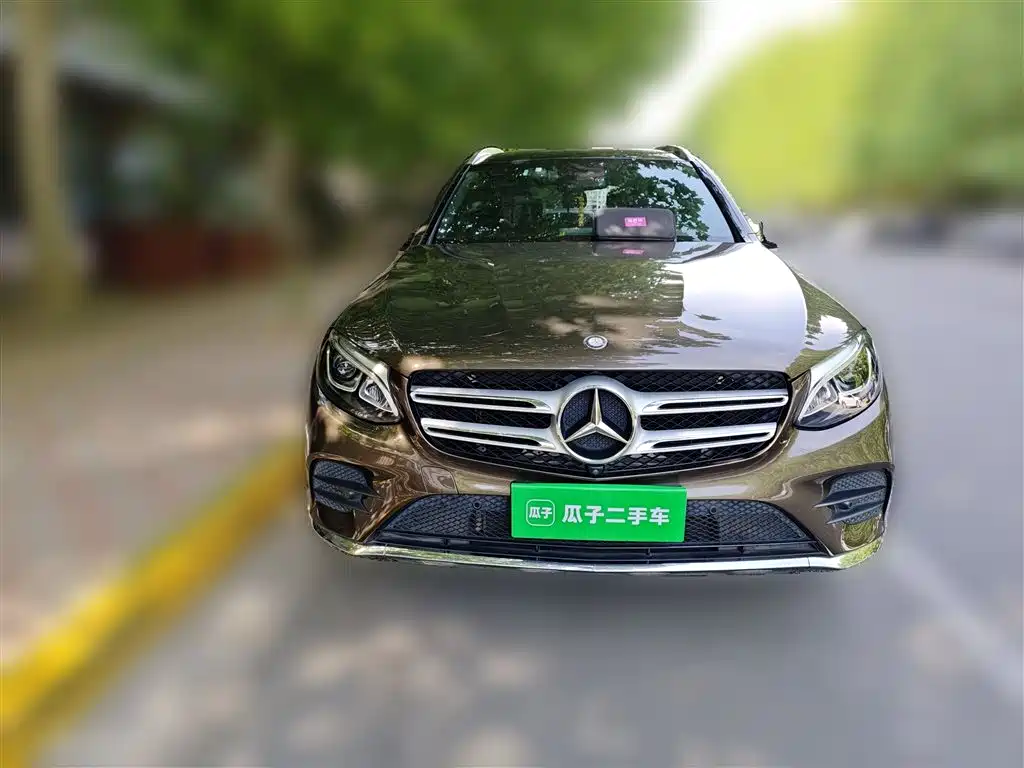 Mercedes-Benz GLC 2017 GLC 260 4MATIC Luxury фото 3