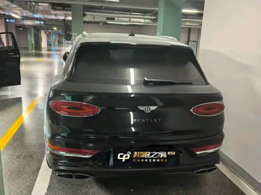 Bentley Bentayga 2024 2024 4.0T V8 Long Wheelbase Yadu Edition