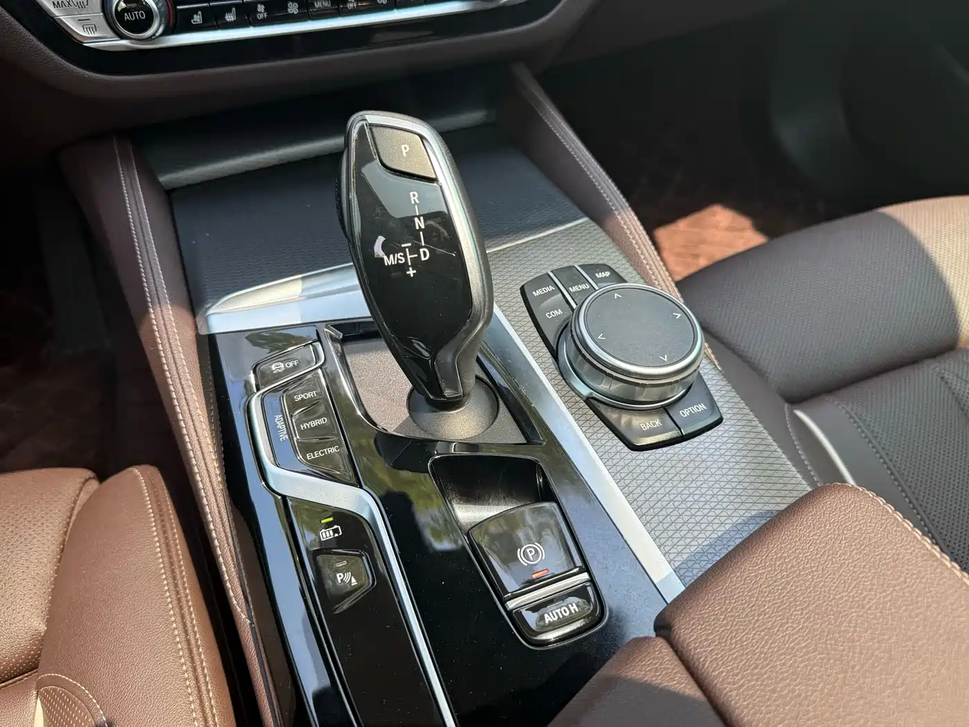 BMW 5 Series New Energy 2022 Facelift 535Le Pioneer M Sport Package фото 15