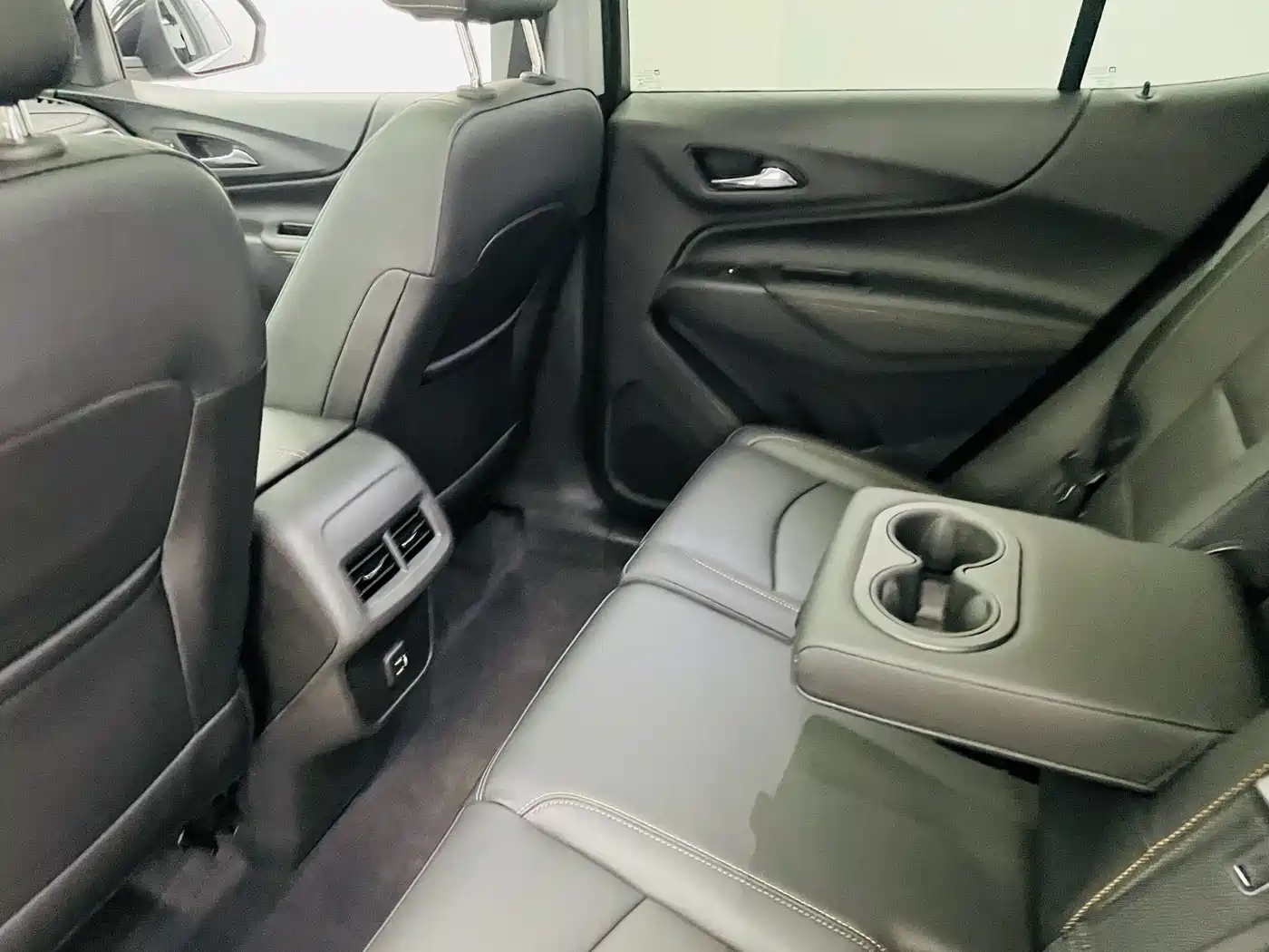 Chevrolet Equinox 2019 535T Auto Yujie Edition (China VI) фото 9