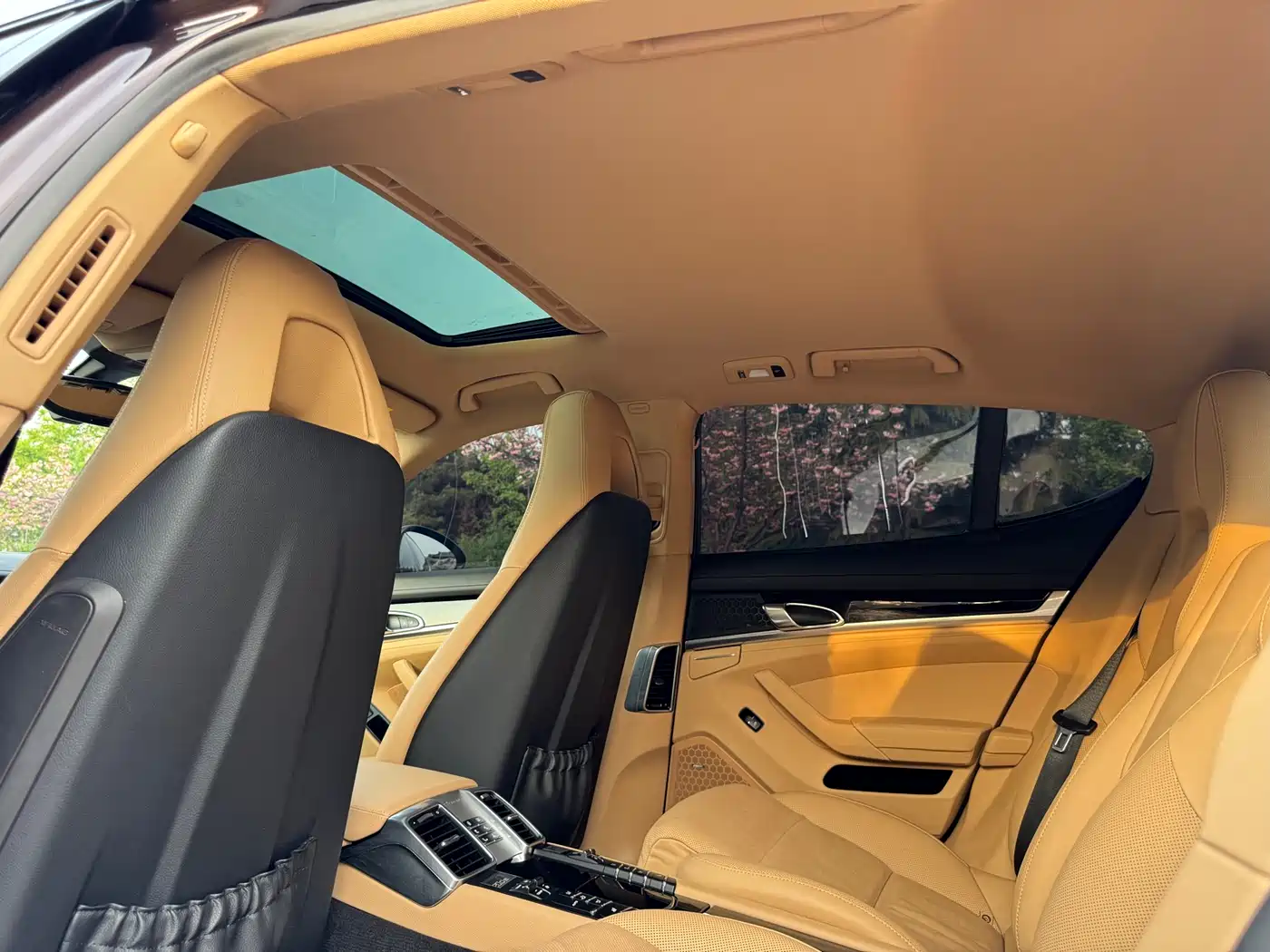 Porsche Panamera 2016 Panamera Edition 3.0T фото 17