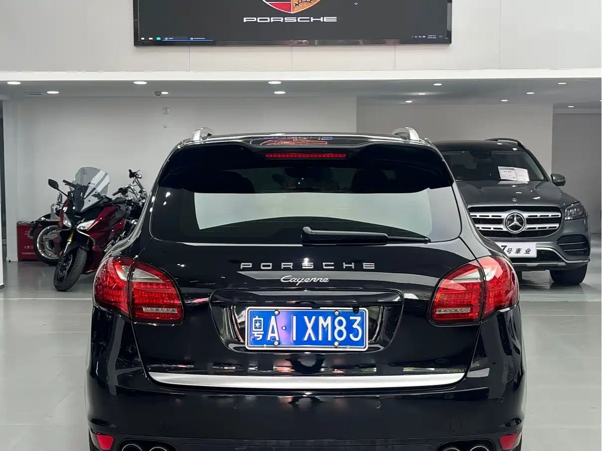 Porsche Cayenne 2011 Cayenne 3.0T фото 4