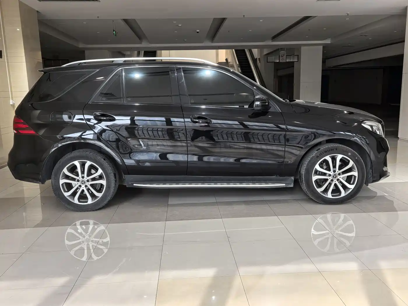 Mercedes-Benz GLE 2017 GLE 320 4MATIC Dynamic фото 4