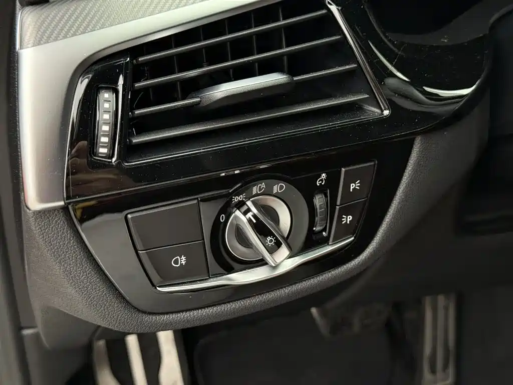 BMW M5 2021 M5 фото 22