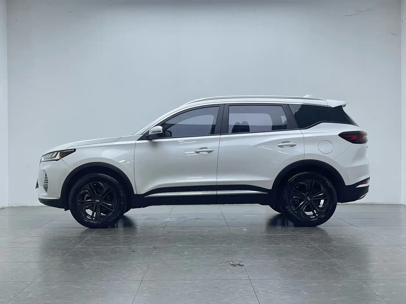 Chery Tiggo 7 2024 2023 1.5T CVT New Dynamic Edition