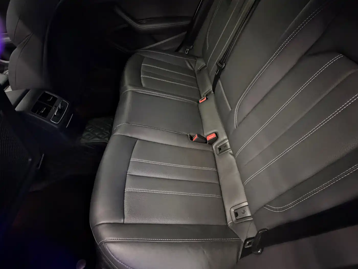 Audi A4L 2022 40 TFSI Luxury Dynamic фото 18