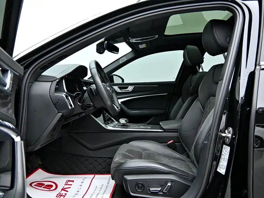 Audi A6L 2024 55 TFSI quattro Exclusive Dynamic фото 10