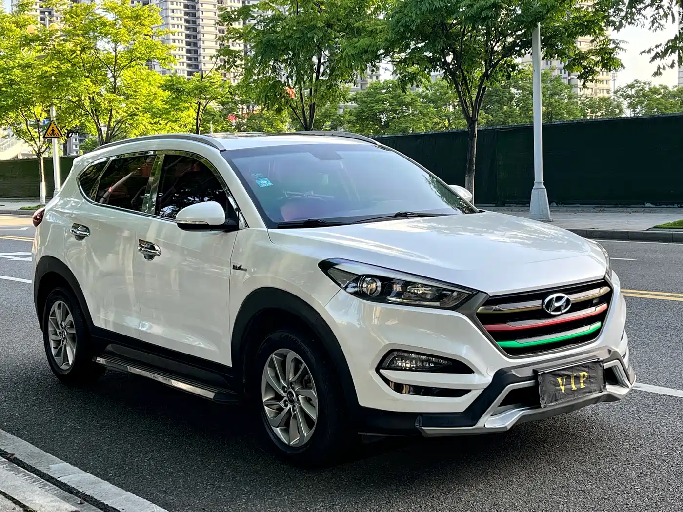 Hyundai Tucson 2018 1.6T DCT 2WD 15th Anniversary Special Edition фото 3