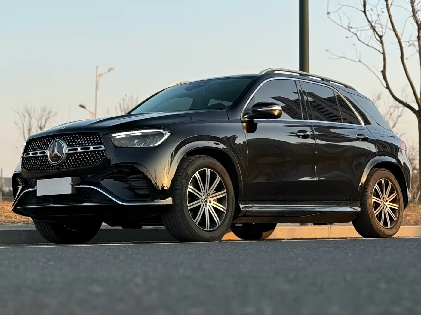 Mercedes-Benz GLE 2024 Facelift GLE 350 4MATIC Fashion фото 2