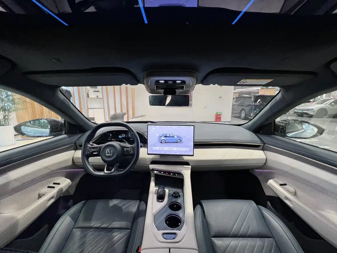 ZEEKR EXTREME KRYPTON 001