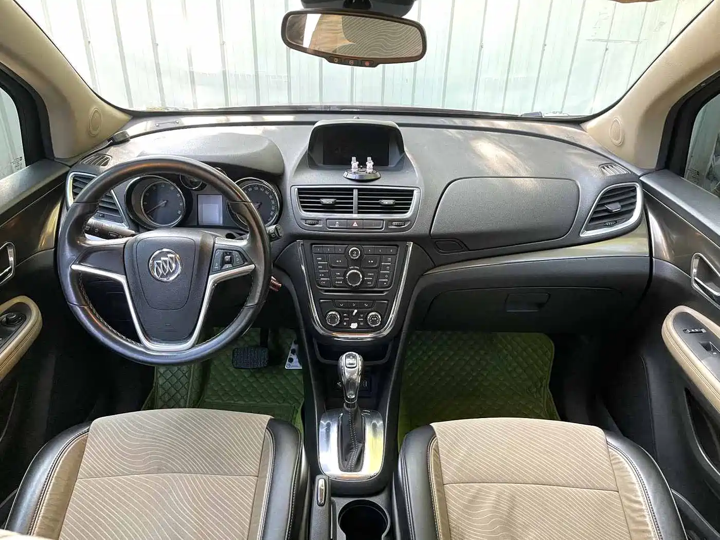Buick Encore 2013 1.4T Automatic 2WD Leading фото 6