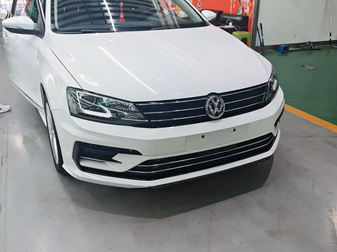 Volkswagen Sagitar 2018 280TSI DSG Spark Edition фото 2