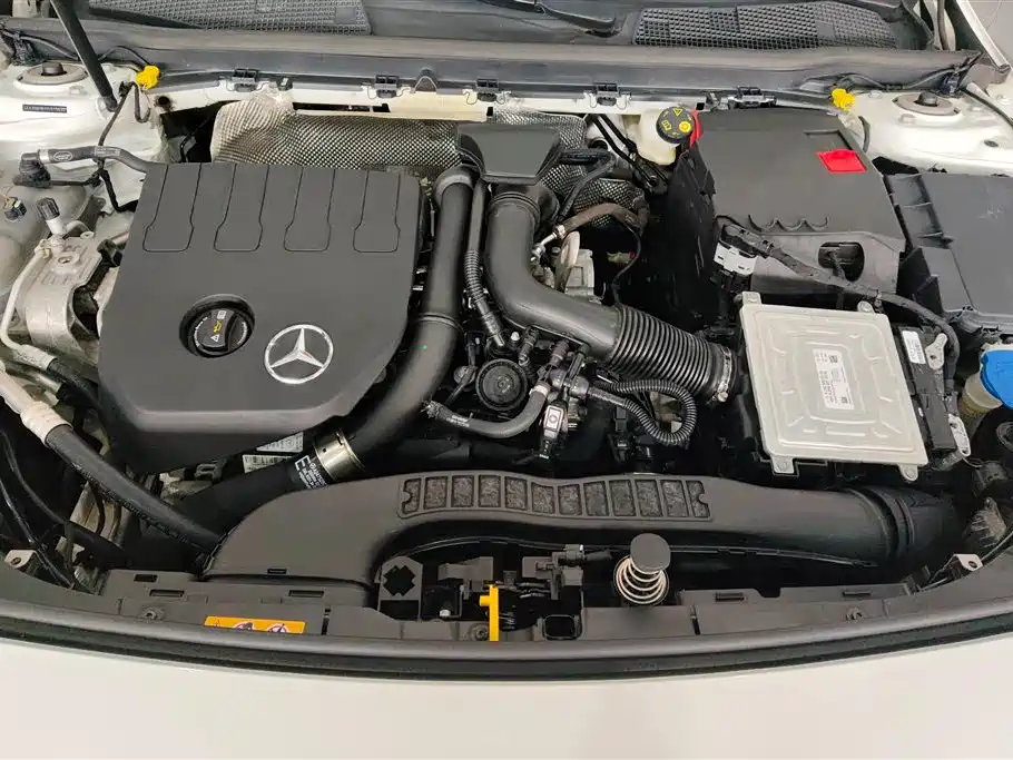 Mercedes-Benz A-Class 2019 A 200 L Sport Sedan фото 10