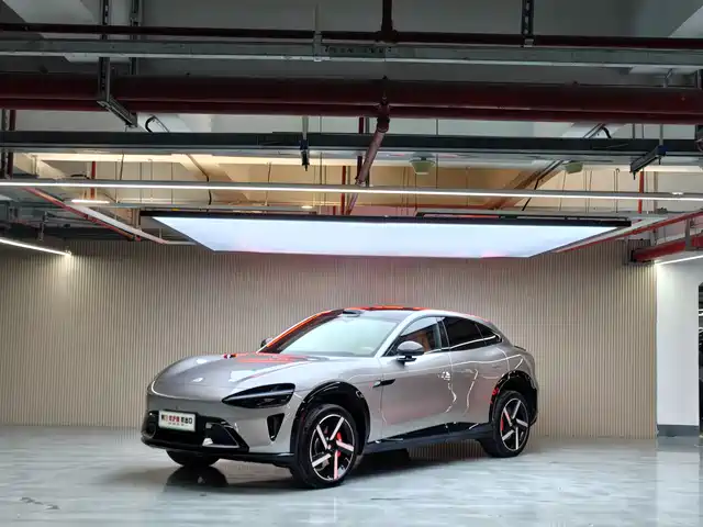 XIAOMI CAR XIAOMI YU7