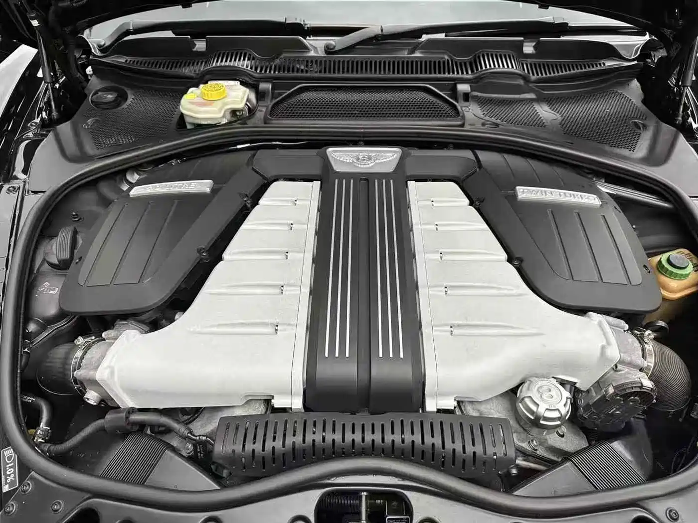 Photo 11 - Bentley Continental