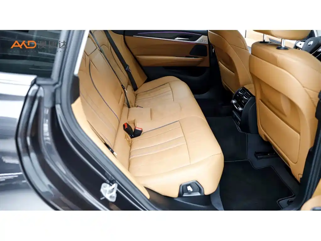 BMW 6 SERIES GT