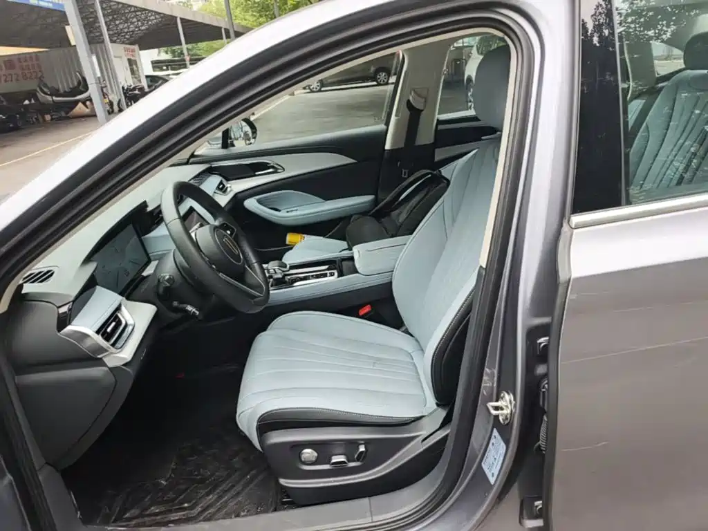 Hongqi H5 PHEV 2025 2025 170 Super Hybrid Edition