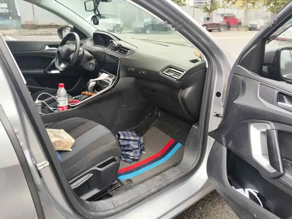 Peugeot 308 2018 2018 1.6L Auto Luxury Edition