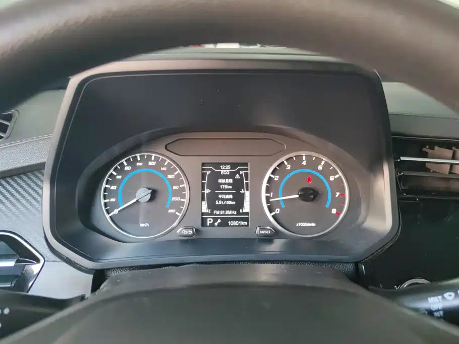 Фото 14 - Chery Tiggo 3x