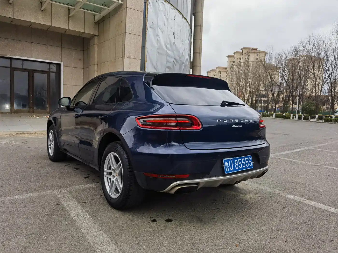 Porsche Macan 2016 Macan 2.0T фото 3