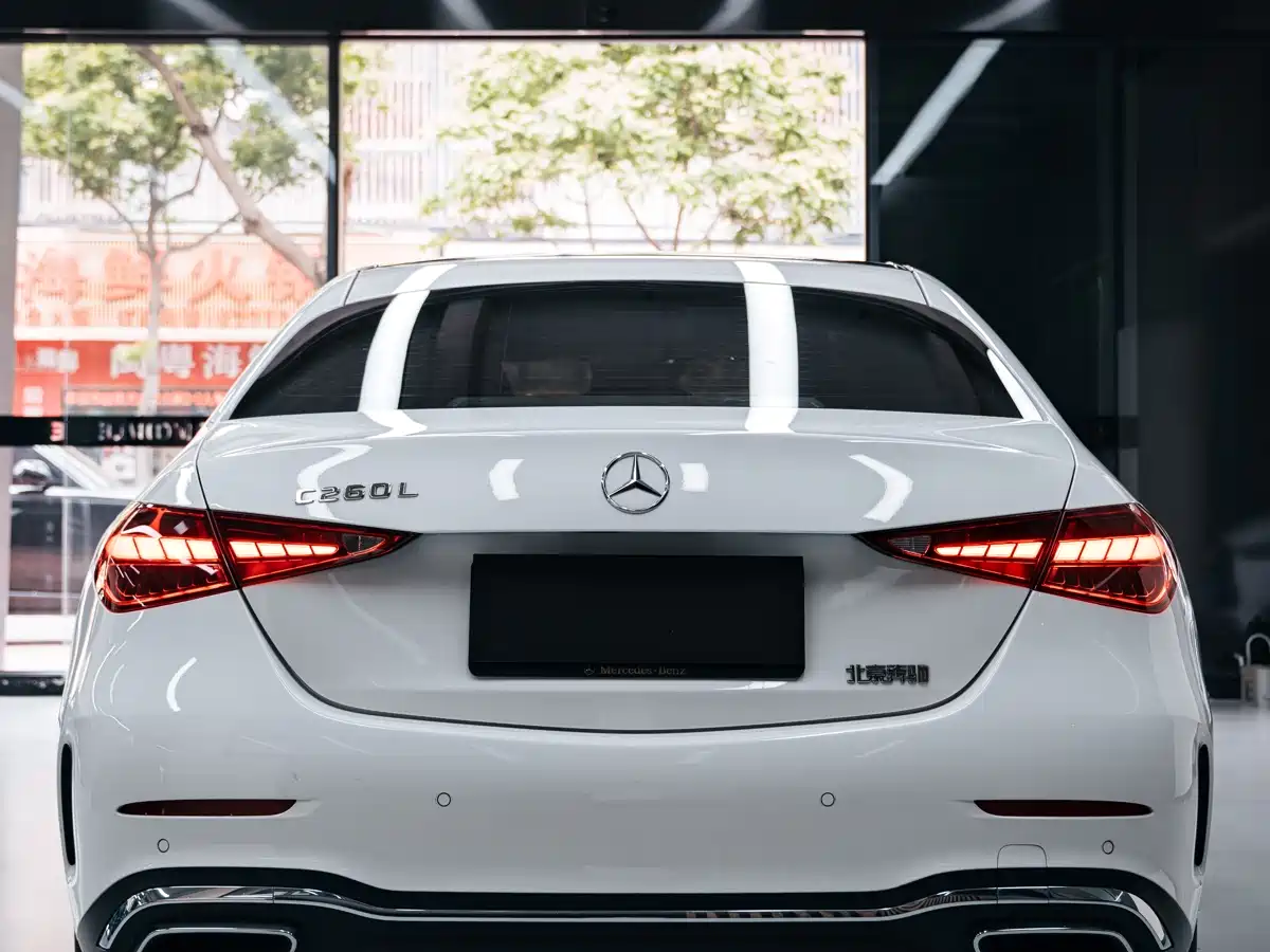 Mercedes-Benz C-Class 2025 C 260 L Sport Edition фото 4