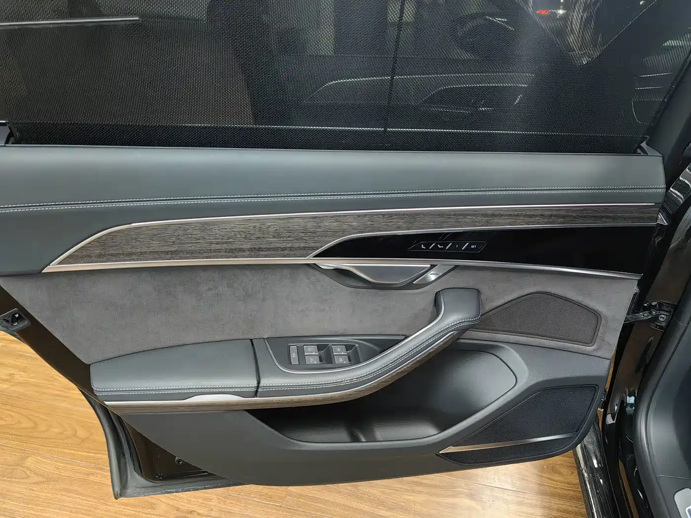 Audi A8 2024 2024 Model A8L 55 TFSI quattro Flagship