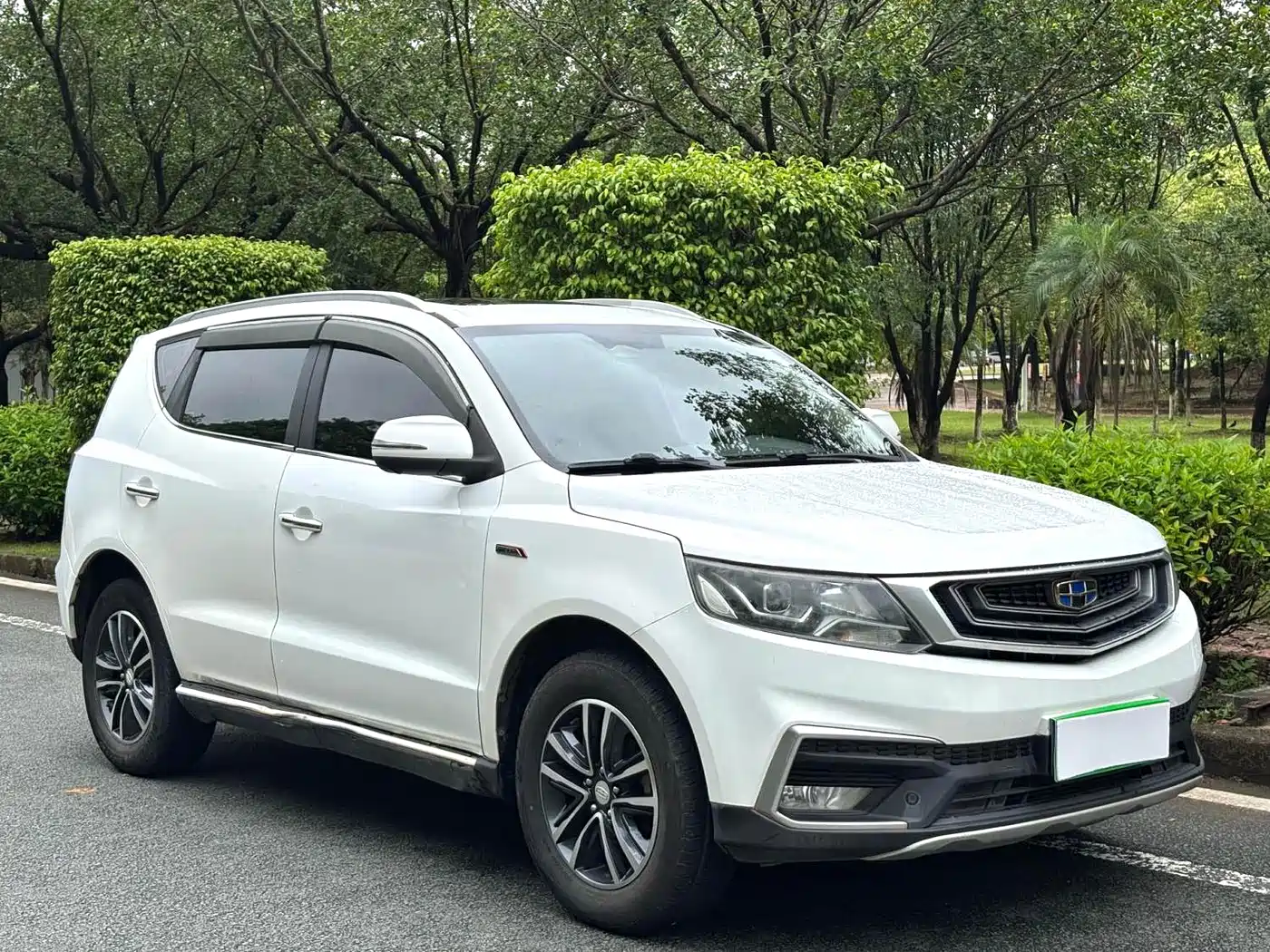 GEELY AUTOMOBILE VISION X6