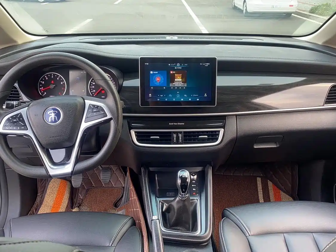 BYD Song MAX 2019 1.5T Manual Smart Connection Rui Yi 7-seater China V фото 12