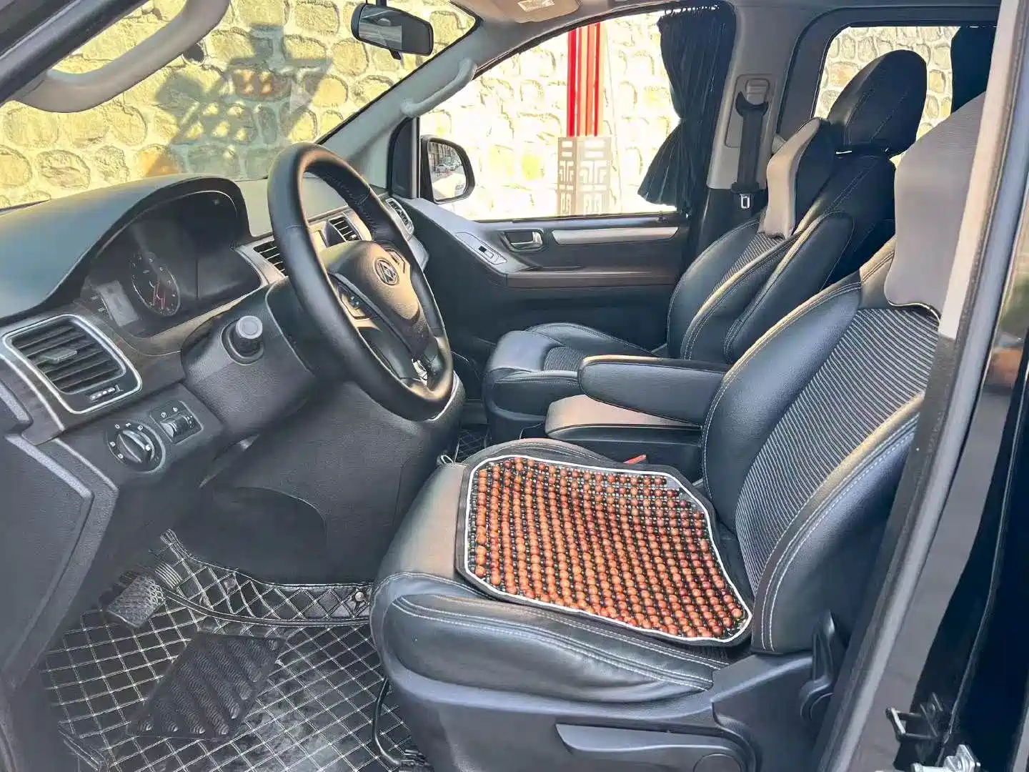 Фото 4 - Maxus G10