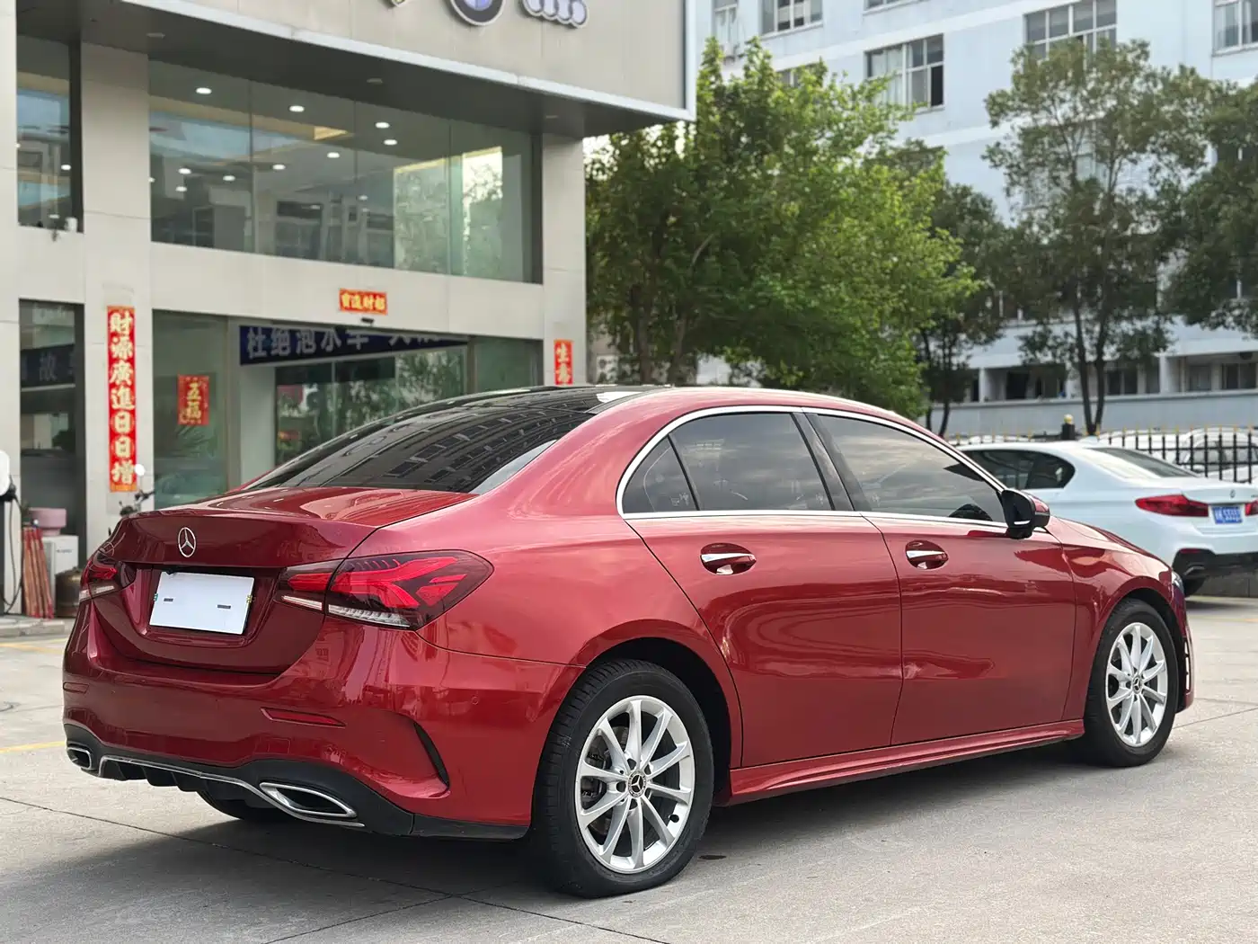 Mercedes-Benz A-Class 2019 A 200 L Sport Sedan фото 6