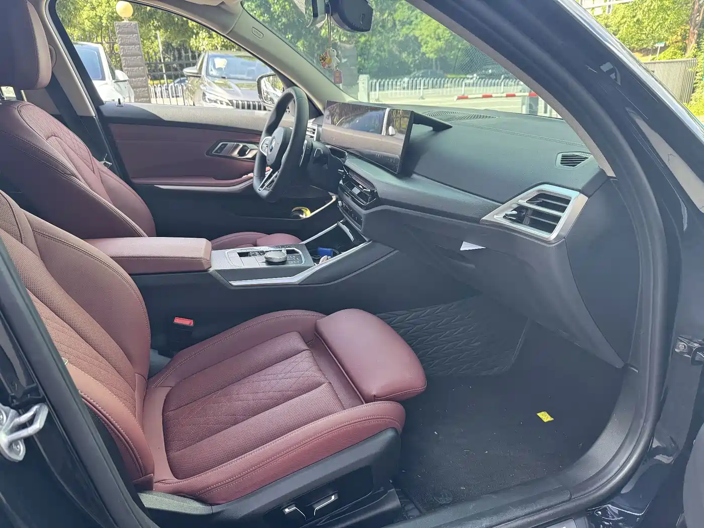 BMW 3 Series 2026 2025 325Li M Sport Package